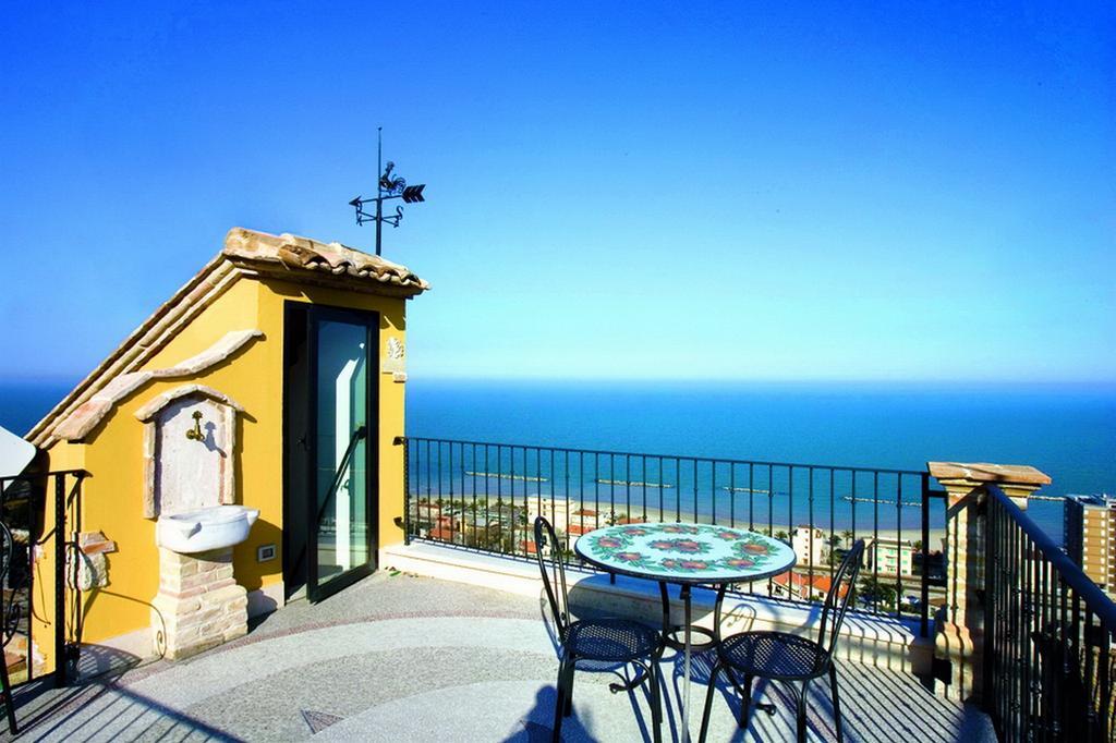 B&B La Torretta Sul Borgo Grottammare Dış mekan fotoğraf