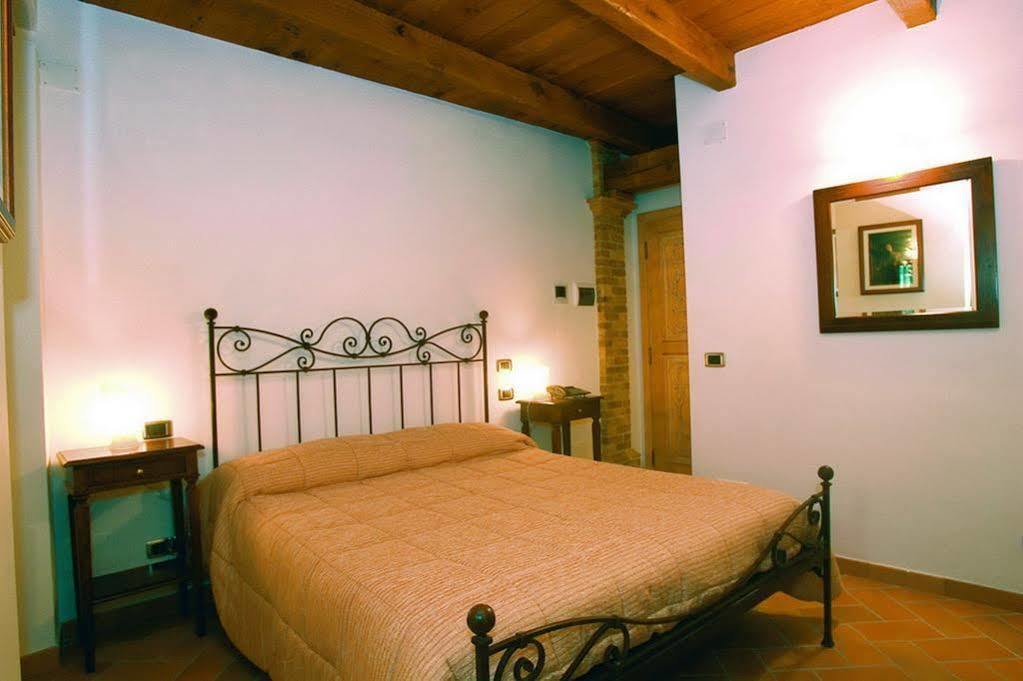 B&B La Torretta Sul Borgo Grottammare Dış mekan fotoğraf